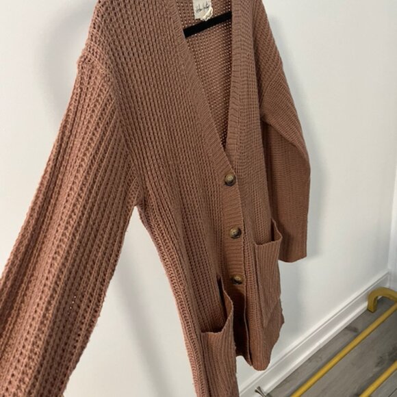 Rose Knit Button Cardigain - Picture 2 of 2